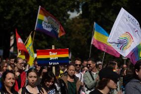 CSD In Dortmund And Counter CSD Demo From Right Wing Groups