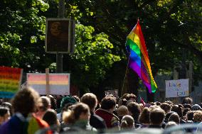 CSD In Dortmund And Counter CSD Demo From Right Wing Groups