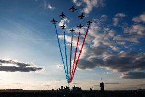 Parade Of French Athletes From Arc de Triomphe - Paris