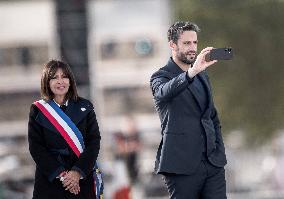 Parade Of French Athletes - Podium - Paris