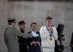 Parade Of French Athletes - Podium - Paris