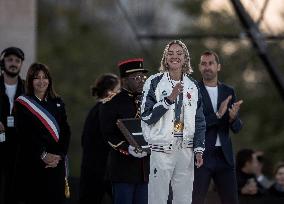 Parade Of French Athletes - Podium - Paris