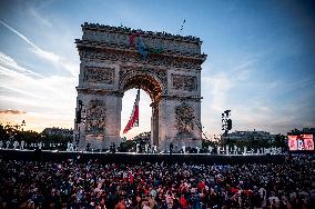 Parade Of French Athletes - Podium - Paris