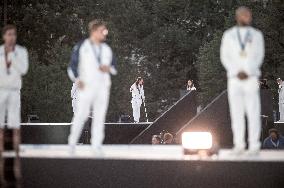 Parade Of French Athletes - Podium - Paris