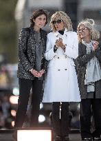 Parade Of French Athletes - Podium - Paris