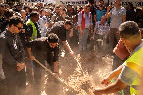 Funeral of Turkish-American Activist Killed in Israel - Turkey