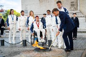 Parade Of French Athletes - Rekindling Of The Flame - Paris