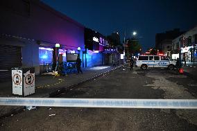 Unidentified Man Fatally Stabbed On Nostrand Avenue In Brooklyn New York