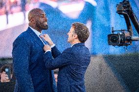 Parade Of French Athletes - Podium - Paris