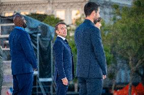 Parade Of French Athletes - Podium - Paris