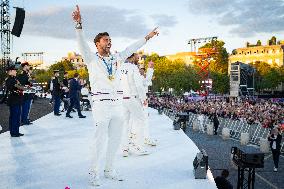 Parade Of French Athletes - Podium - Paris