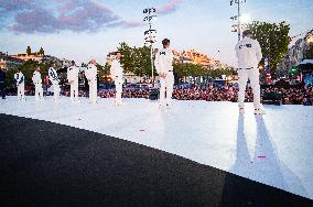 Parade Of French Athletes - Podium - Paris