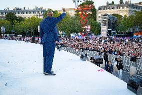 Parade Of French Athletes - Podium - Paris