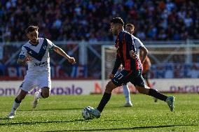 San Lorenzo v Velez Sarsfield - Liga Profesional 2024