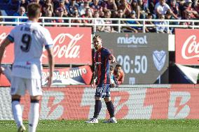 San Lorenzo v Velez Sarsfield - Liga Profesional 2024