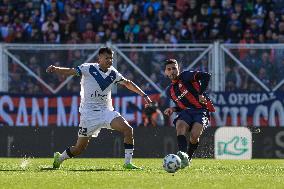 San Lorenzo v Velez Sarsfield - Liga Profesional 2024