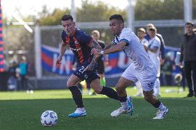 San Lorenzo v Velez Sarsfield - Liga Profesional 2024