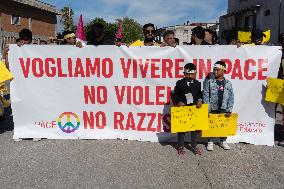 Grumo Nevano (Naples), Demonstration Against Attacks On Immigrants