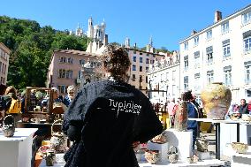 The Tupiniers Contemporary Ceramics Markets In Lyon