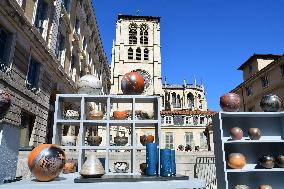 The Tupiniers Contemporary Ceramics Markets In Lyon