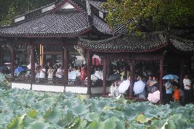 Typhoon Bebika Hit Hangzhou