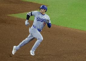 Baseball: Dodgers vs. Braves