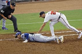 Baseball: Dodgers vs. Braves