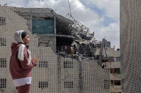 Deadly Israeli Attacks Flatten Homes - Gaza