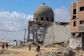 Deadly Israeli Attacks Flatten Homes - Gaza