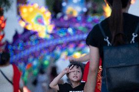 Lights By The Lake Event - Singapore