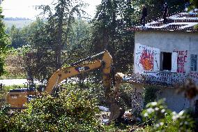 The Last ZAD (Zone To Defend), The 'Verger' On The Planned A69 Highway