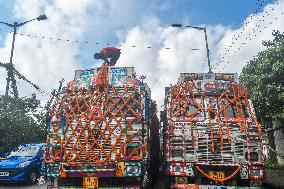 Daily Life In Kolkata, India