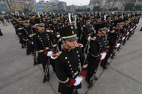 214th Anniversary Of Mexico's Independence Parade