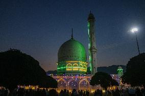 Hundreds Of Devotees Pray During The Birth Anniversary Of Prophet Muhammad