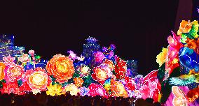 The Largest Lantern Fair Held in Beijing