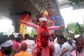 Ganesh Chaturthi Festival In Mumbai