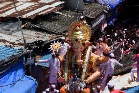 Ganesh Chaturthi Festival In Mumbai