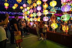 Mid-Autumn Festival In Hong Kong