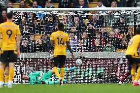 Wolverhampton Wanderers FC v Newcastle United FC - Premier League