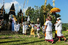 Pujawali Tradition In Indonesia