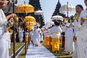 Pujawali Tradition In Indonesia