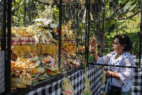 Pujawali Tradition In Indonesia