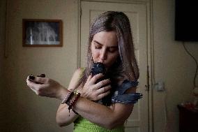 Alejandra Loera, Bird Rescuer In Mexico City