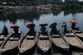 Daily Life In Dhaka