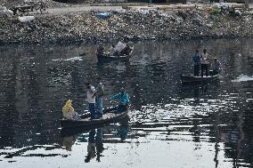 Daily Life In Dhaka