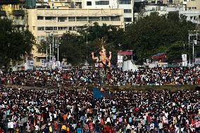 Last Day Of Ganesh Chaturthi Festival - Mumbai