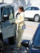 Sara Sampaio Out For Lunch - LA