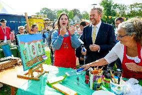 King At Centenary Of Residential Care Park Willem Van Den Bergh - Netherlands