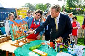 King At Centenary Of Residential Care Park Willem Van Den Bergh - Netherlands