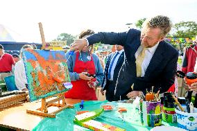 King At Centenary Of Residential Care Park Willem Van Den Bergh - Netherlands